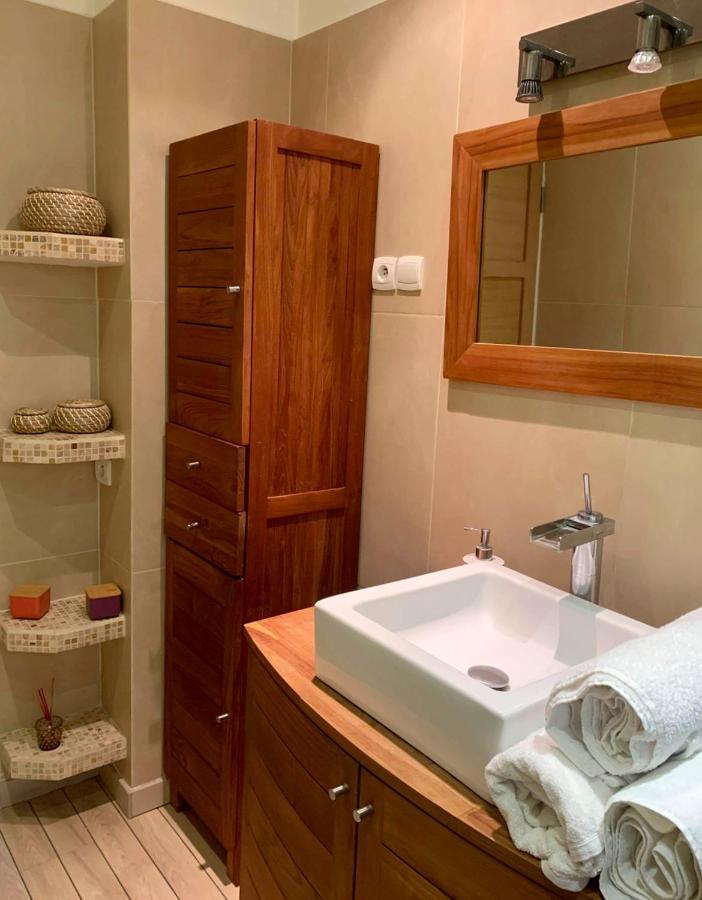 Villa Le Jacaranda Villeneuve-Loubet Esterno foto